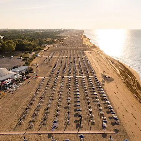 Find Peace By The Sea In Our Welcoming Flat * Bibione