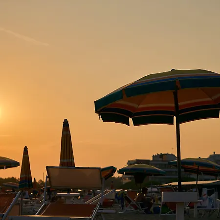 Find Peace By The Sea In Our Welcoming Flat * Bibione